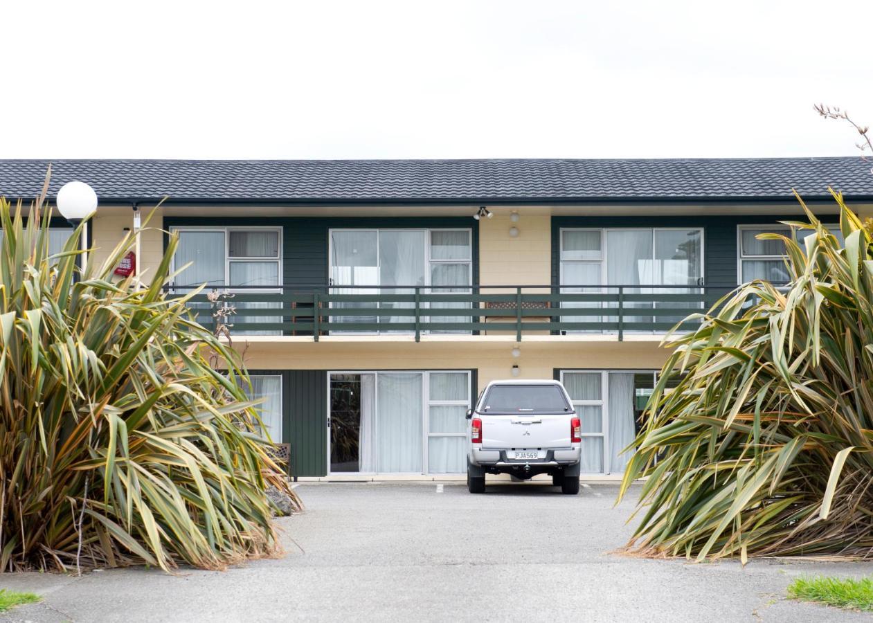 Kapiti Gateway Motel Waikanae Exterior photo