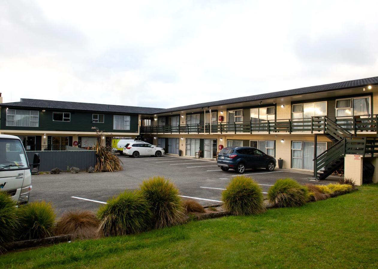 Kapiti Gateway Motel Waikanae Exterior photo